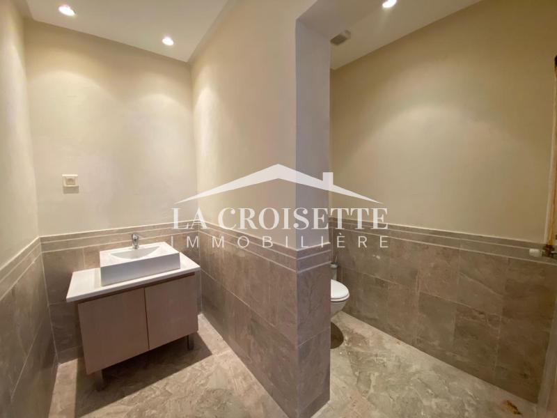 Penthouse S+4 avec vue sur mer à Gammarth 